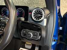 Mercedes-Benz A Class A200h MHEV AMG Line - U14001