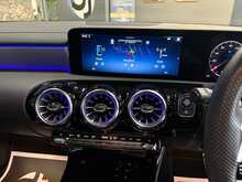 Mercedes-Benz CLA CLA200h MHEV AMG Line - U14002