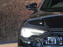 Audi A6 Avant TFSI Black Edition - U14006