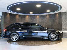 Audi A6 Avant TFSI Black Edition - U14006