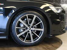 Audi A6 Avant TFSI Black Edition - U14006