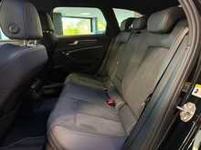 Audi A6 Avant TFSI Black Edition - U14006