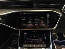 Audi A6 Avant TFSI Black Edition - U14006
