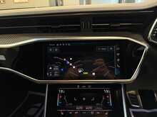 Audi A6 Avant TFSI Black Edition - U14006
