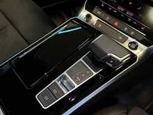 Audi A6 Avant TFSI Black Edition - U14006