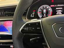 Audi A6 Avant TFSI Black Edition - U14006