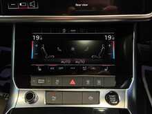 Audi A6 Avant TFSI Black Edition - U14006