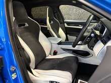 Jaguar F-PACE P550 V8 SVR - U14010