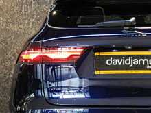 Jaguar F-PACE D200 MHEV R-Dynamic SE Black - U14011