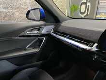 BMW iX2 30 M Sport - U14012