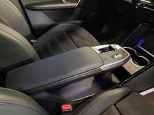 BMW iX2 30 M Sport - U14012