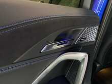 BMW iX2 30 M Sport - U14012