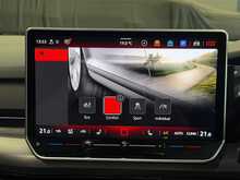 Volkswagen Golf TSI GTI - U14013
