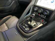 Jaguar F-Type V6 Chequered Flag - U14019