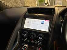 Jaguar F-Type V6 Chequered Flag - U14019