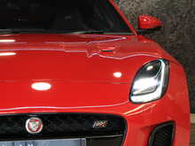 Jaguar F-Type V6 Chequered Flag - U14019