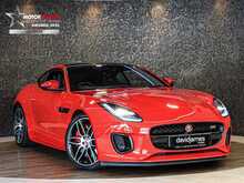 Jaguar F-Type V6 Chequered Flag - U14019