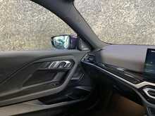 BMW 2 Series 220i M Sport - U14023