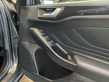 Ford Focus T EcoBoost ST - U14028