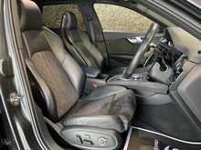 Audi RS4 Avant TFSI V6 Sport Edition - U14037
