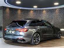 Audi RS4 Avant TFSI V6 Sport Edition - U14037
