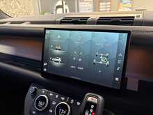 Land Rover Defender 90 D250 MHEV X-Dynamic HSE - U14045