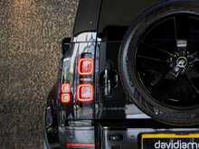 Land Rover Defender 90 D250 MHEV X-Dynamic HSE - U14045