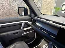 Land Rover Defender 90 D250 MHEV X-Dynamic HSE - U14046