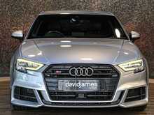 Audi S3 TFSI Black Edition - U14050