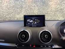 Audi S3 TFSI Black Edition - U14050