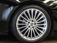 Mercedes-Benz A Class A200d AMG Line - U14058