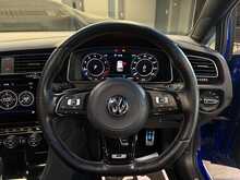 Volkswagen Golf TSI R - U14071