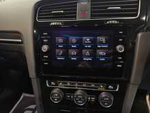 Volkswagen Golf TSI R - U14071