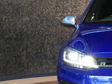 Volkswagen Golf TSI R - U14071