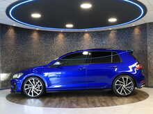 Volkswagen Golf TSI R - U14071
