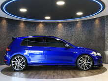 Volkswagen Golf TSI R - U14071