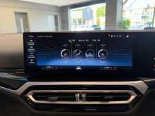 BMW 2 Series 220i M Sport - U14075