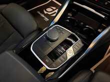 BMW 2 Series 220i M Sport - U14075