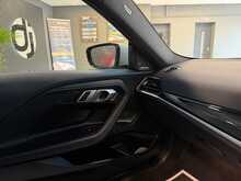 BMW 2 Series 220i M Sport - U14075