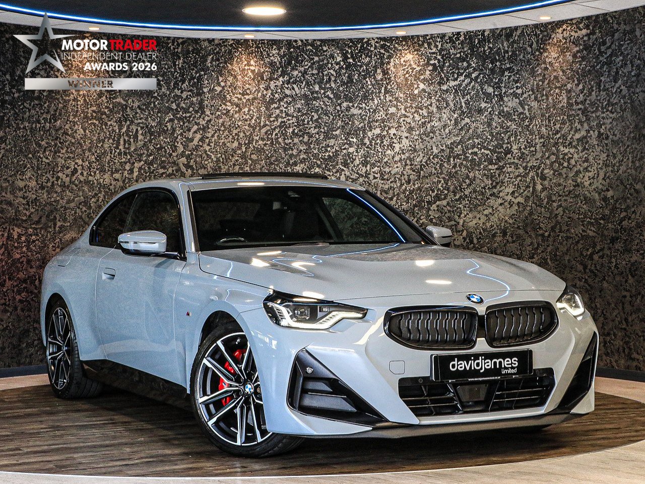 BMW 2 Series 220i M Sport - U14075