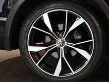 Volkswagen Tiguan TDI R-Line - U14088