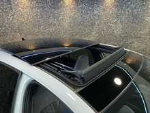 Volkswagen Golf TDI R-Line - U14100