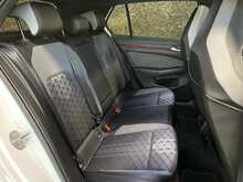Volkswagen Golf TDI R-Line - U14100