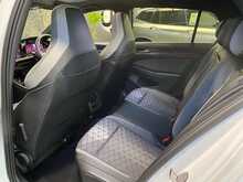 Volkswagen Golf TDI R-Line - U14100