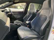 Volkswagen Golf TDI R-Line - U14100