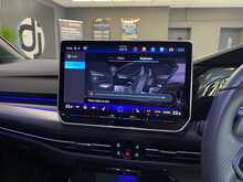 Volkswagen Golf TSI R Black Edition - U14102