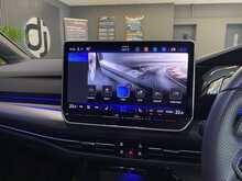 Volkswagen Golf TSI R Black Edition - U14102
