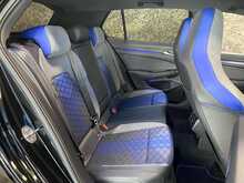 Volkswagen Golf TSI R Black Edition - U14102