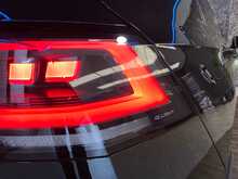 Volkswagen Golf TSI R Black Edition - U14102