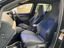 Volkswagen Golf TSI R Black Edition - U14102